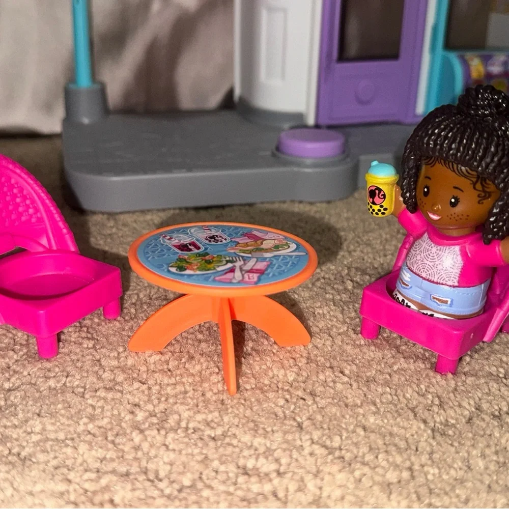Fisher-Price‎ Little People Barbie Cafe Set